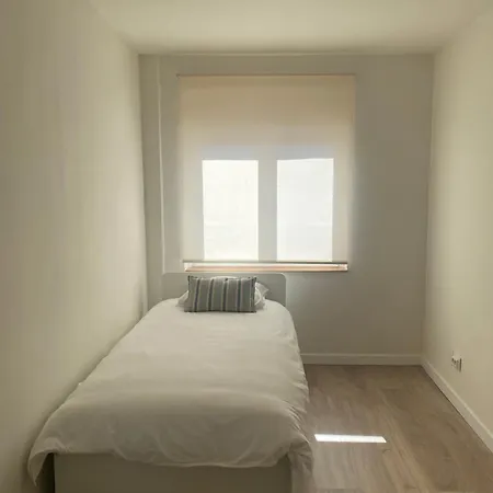 Nuevo Zona General Davila Cerca De Playas De Santander